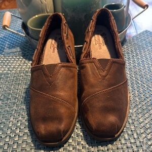 BOBS from Skechers brown Chill Luxe flats, Size 8.5